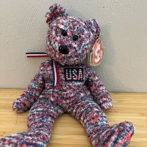 Ty Ty Beanie Baby USA Bear Red White & Blue Retired 2000